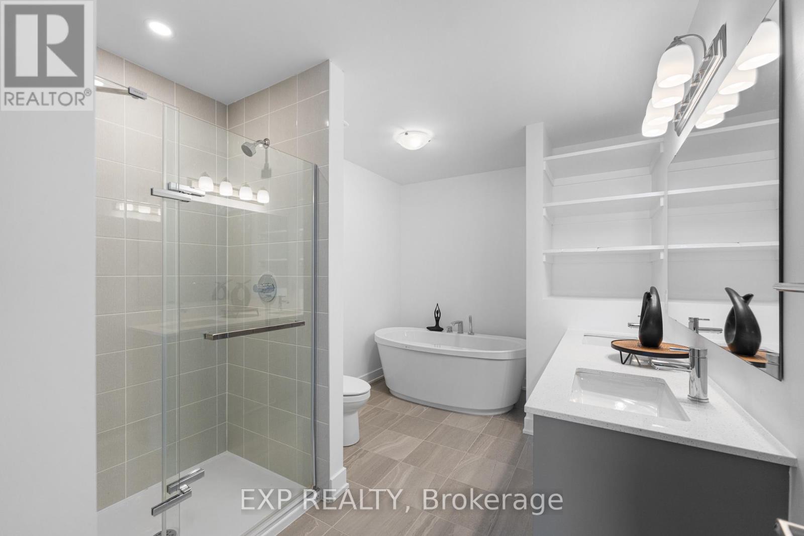 27 Moosonee Crescent