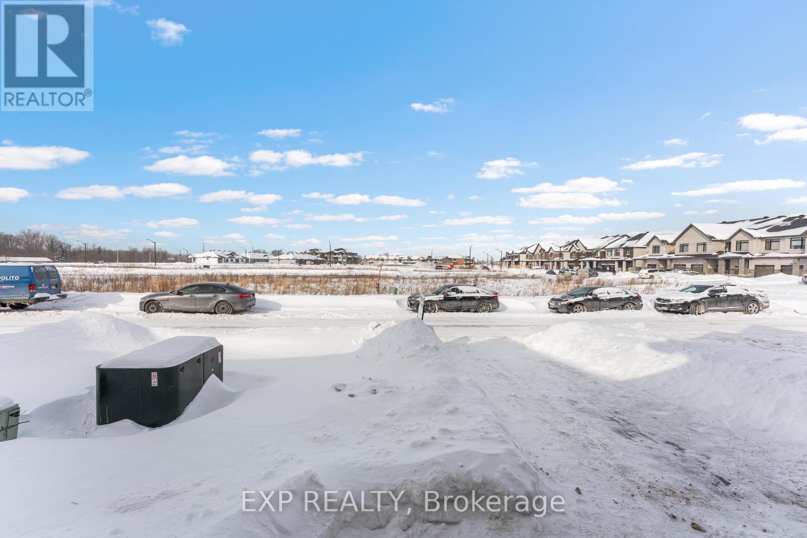 27 Moosonee Crescent