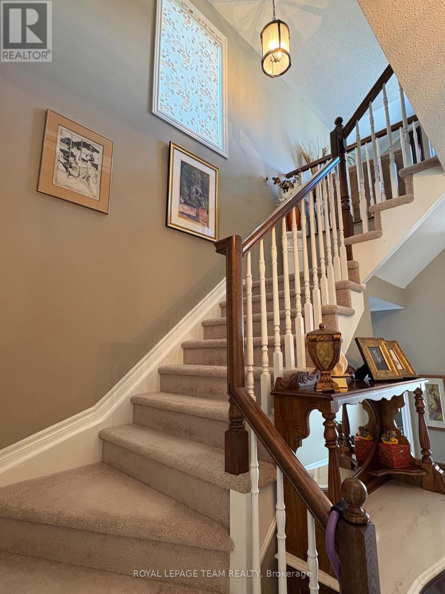 979 Shimmerton Circle