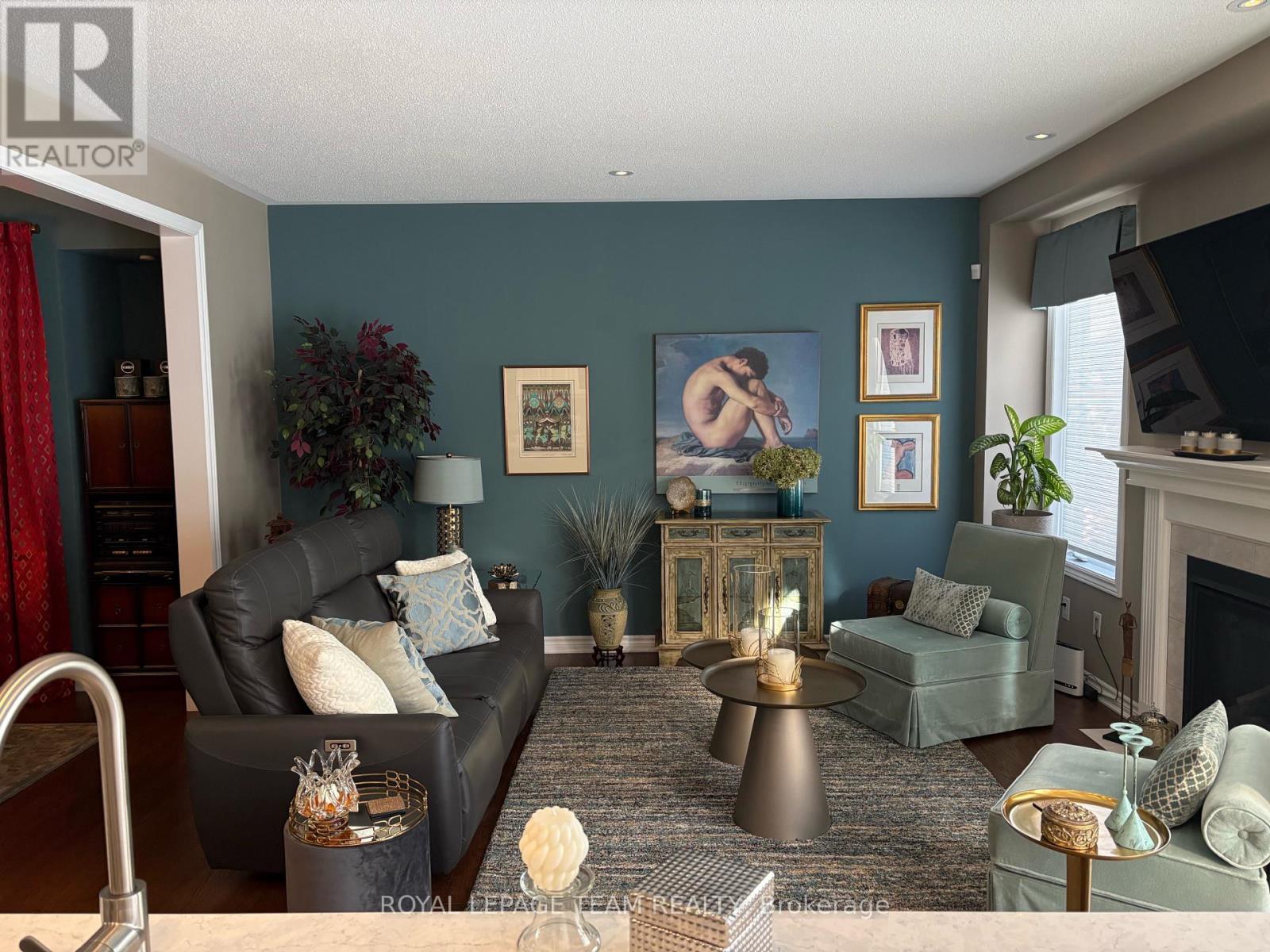 979 Shimmerton Circle