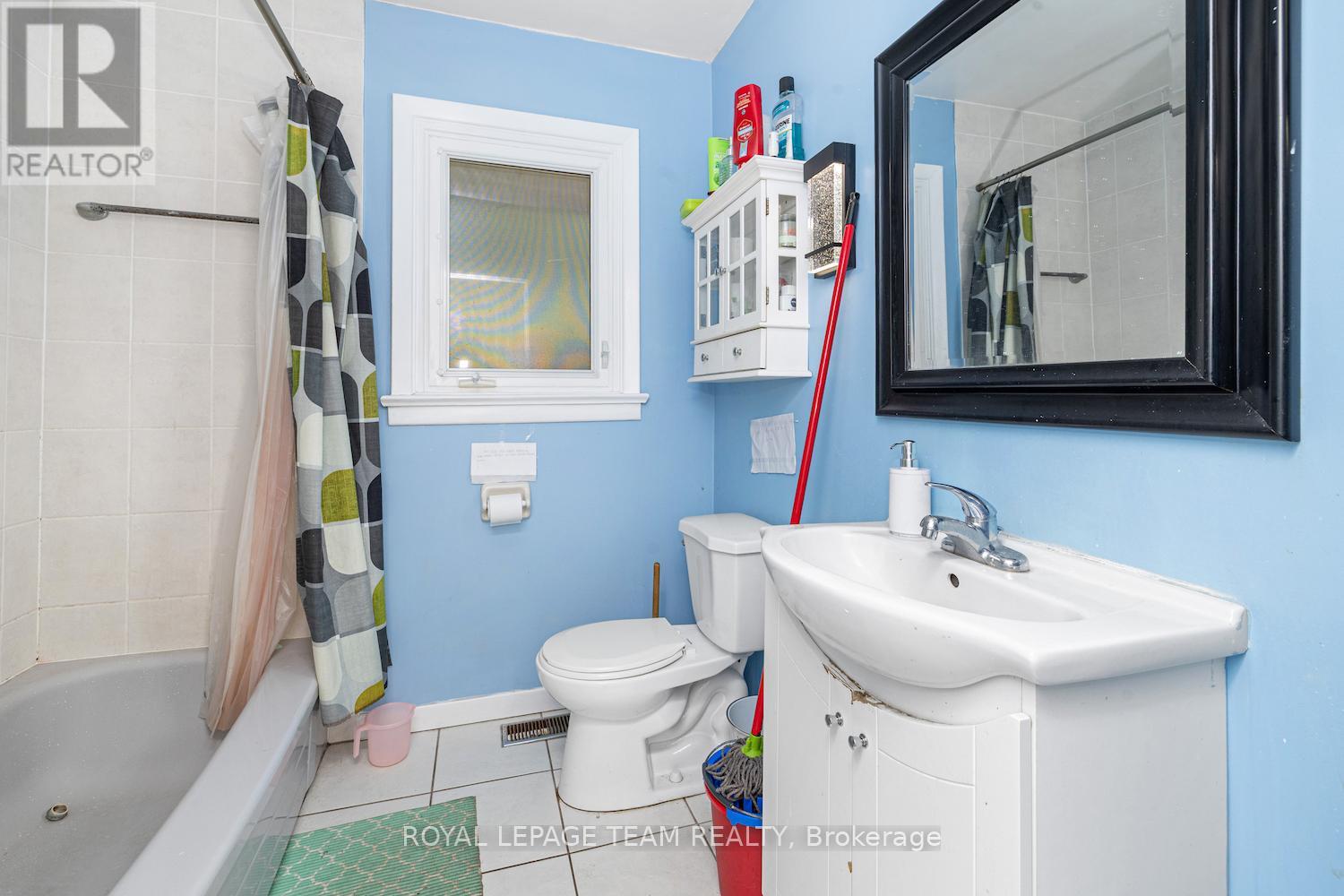 469 Braydon Avenue, Unit 467