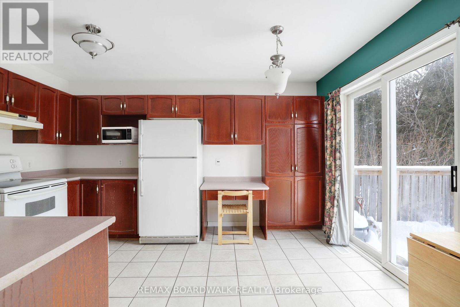 91 Whalings Circle Sw