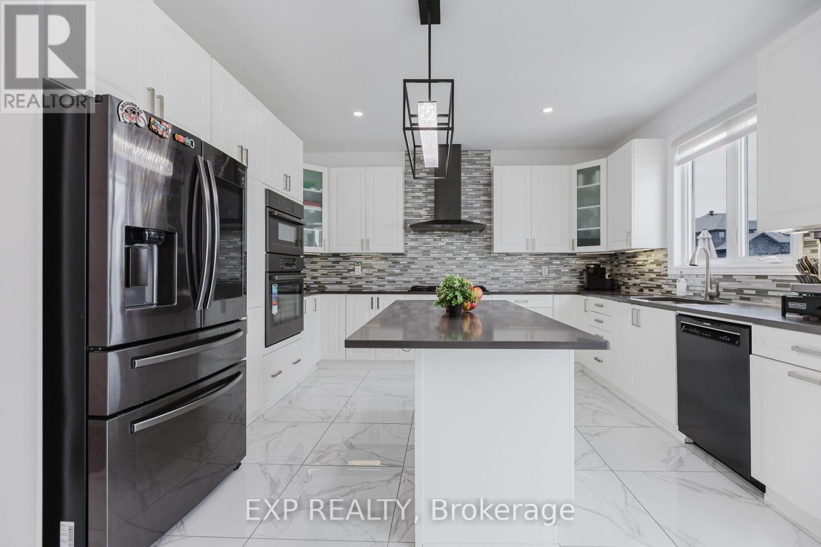 504 Albert Boyd Private