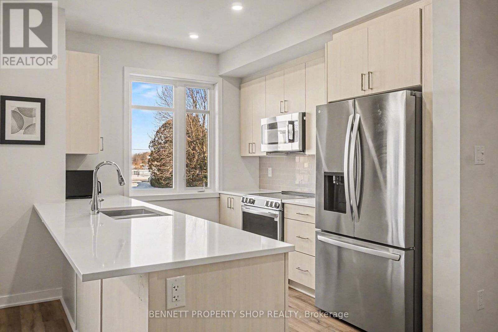 539 Lourmarin Private