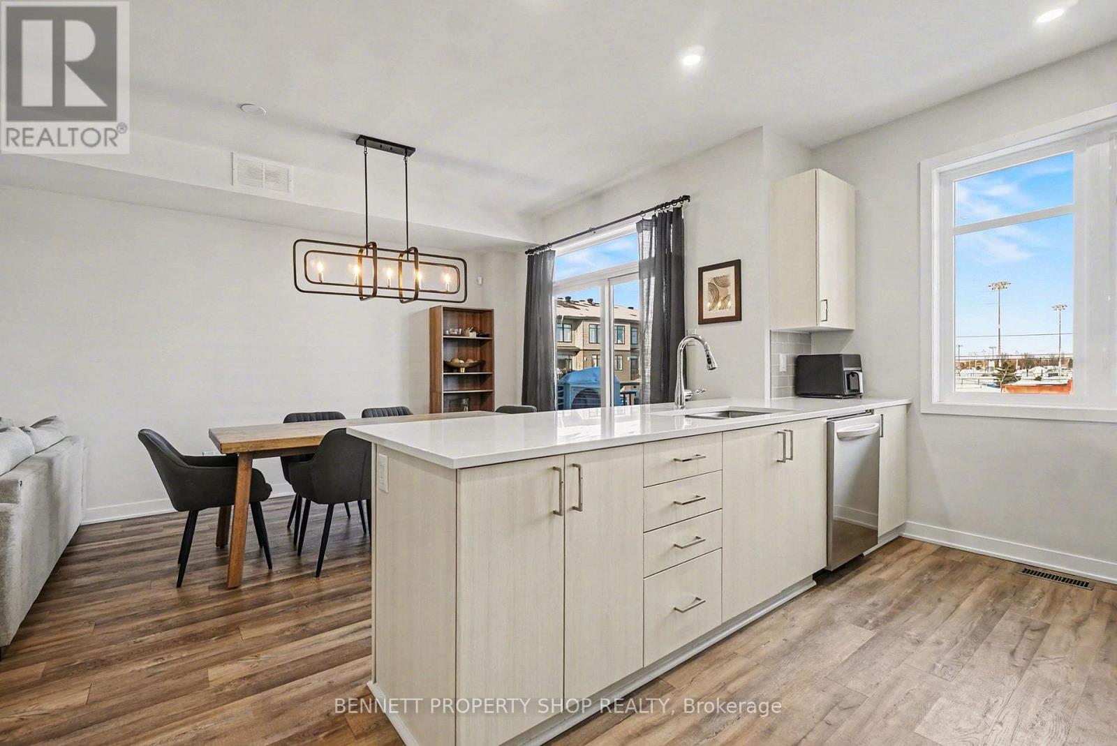 539 Lourmarin Private