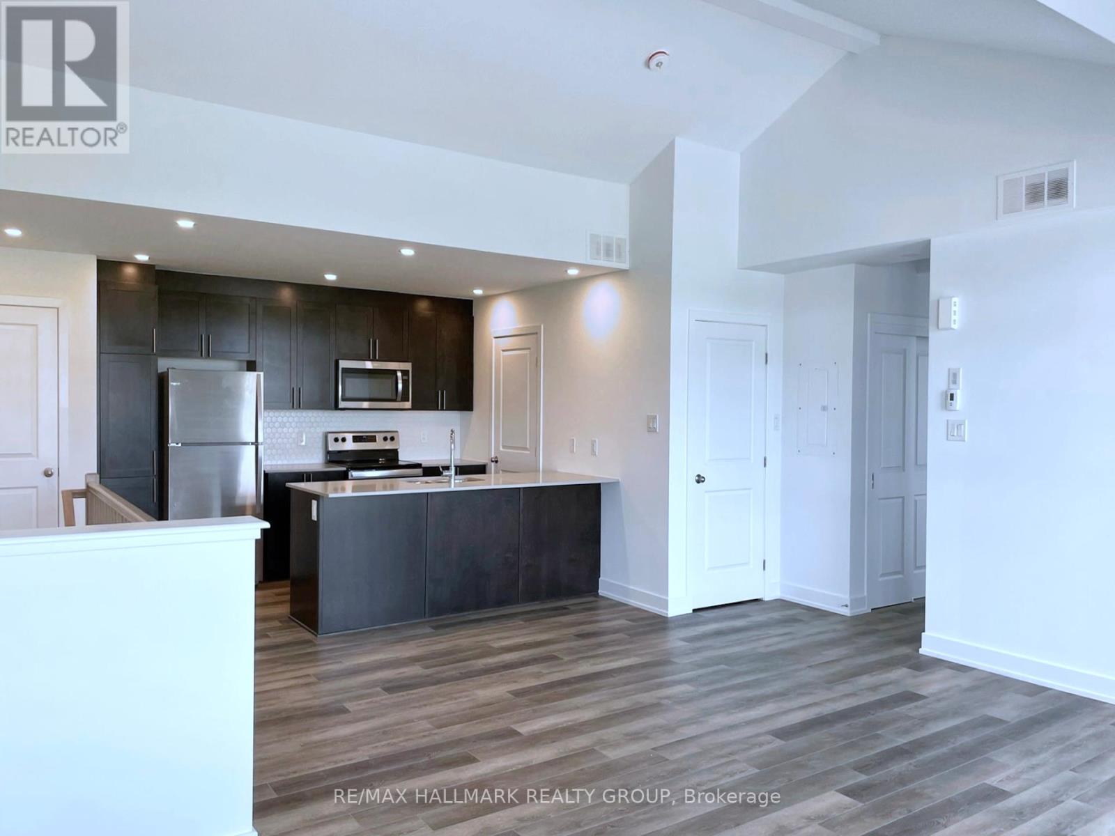 I - 300 Tulum Crescent