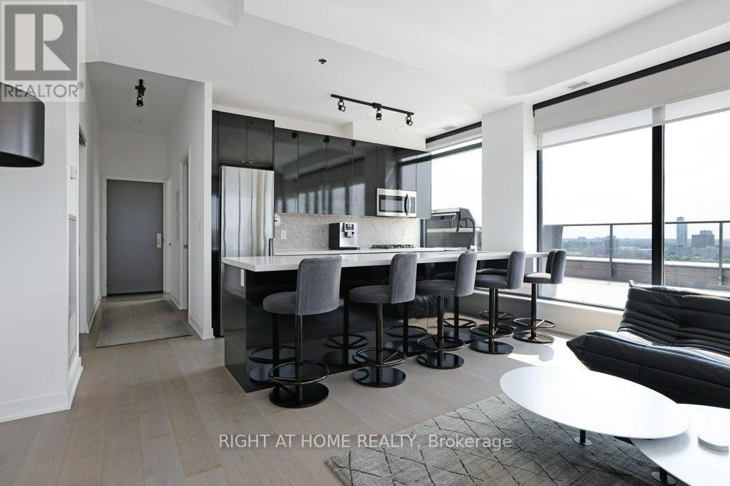 2002 - 203 Catherine Street