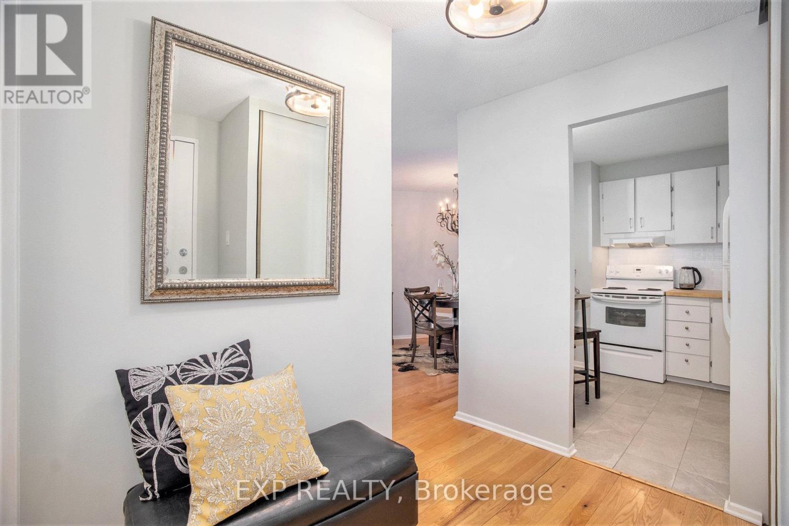 706 - 915 Elmsmere Road