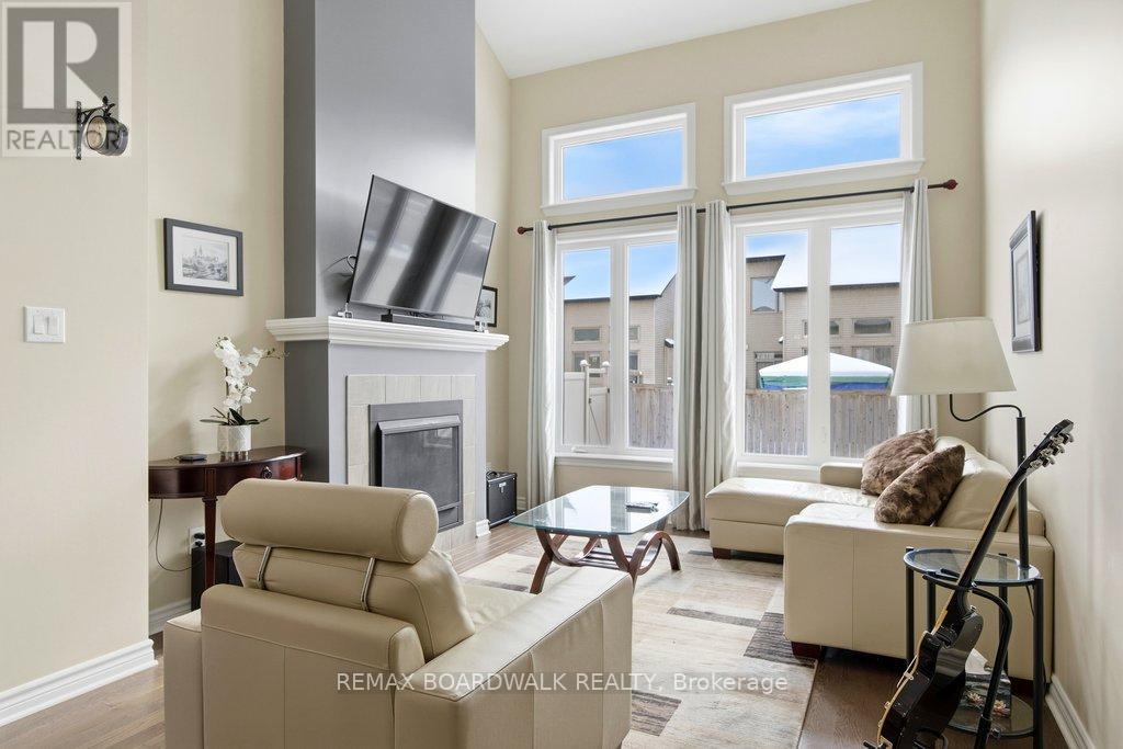 306 Rainrock Crescent