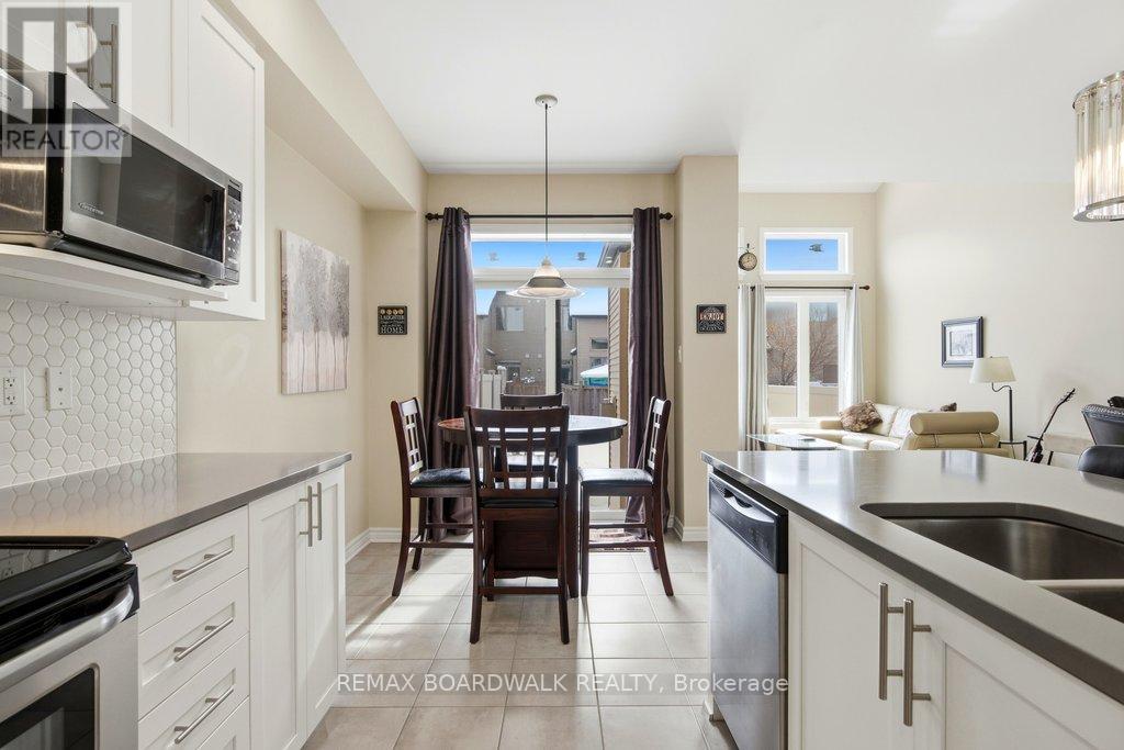 306 Rainrock Crescent