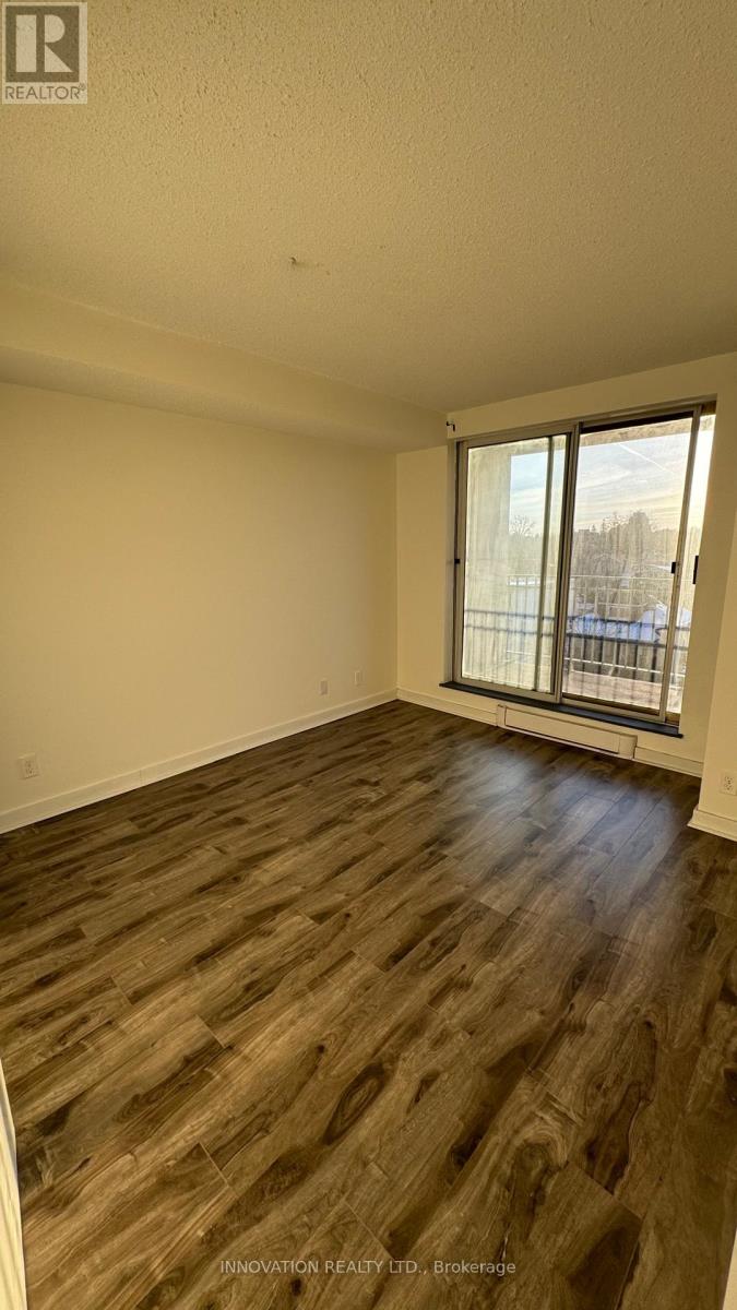 409 - 35 Holland Avenue