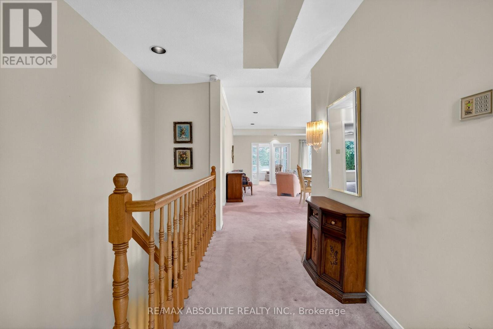 18 Pine Needles Court