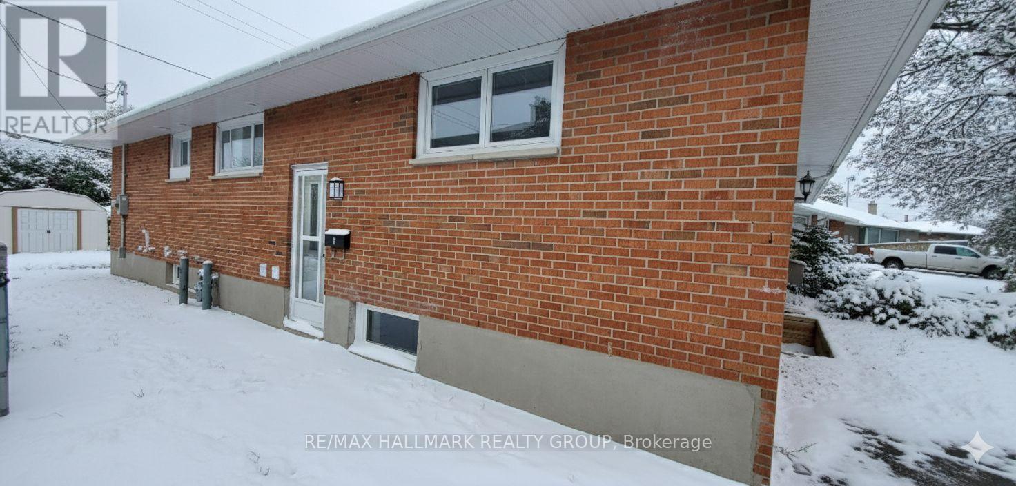 1329 Bloomsbury Crescent