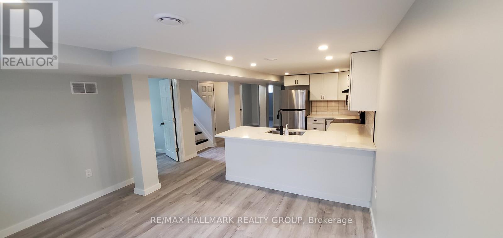 1329 Bloomsbury Crescent