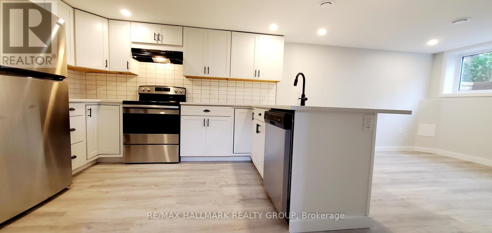 1329 Bloomsbury Crescent