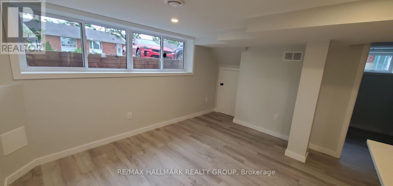 1329 Bloomsbury Crescent