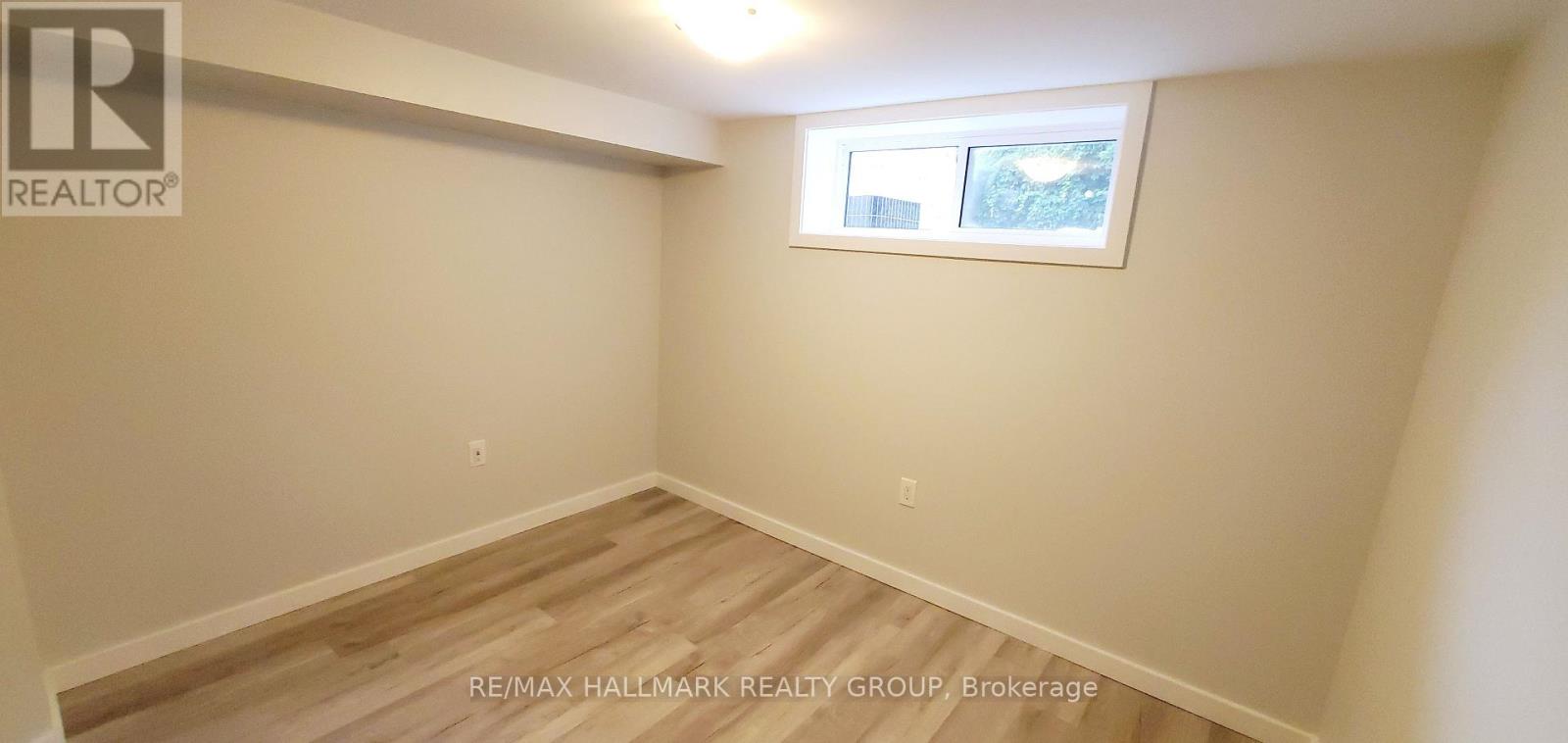 1329 Bloomsbury Crescent