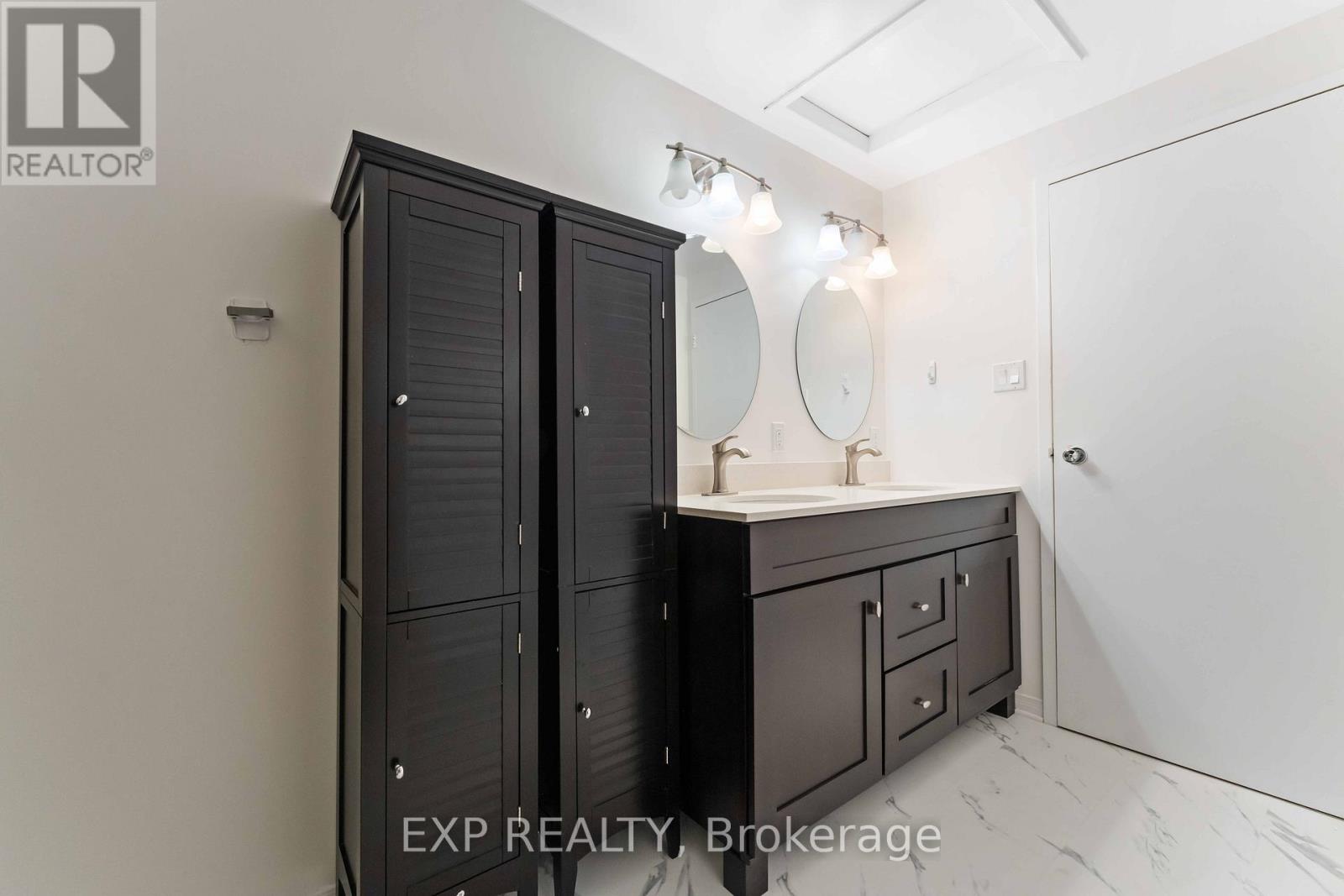 38 - 820 Cahill Drive W