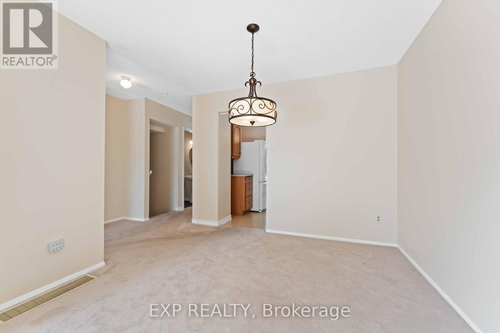 38 - 820 Cahill Drive W