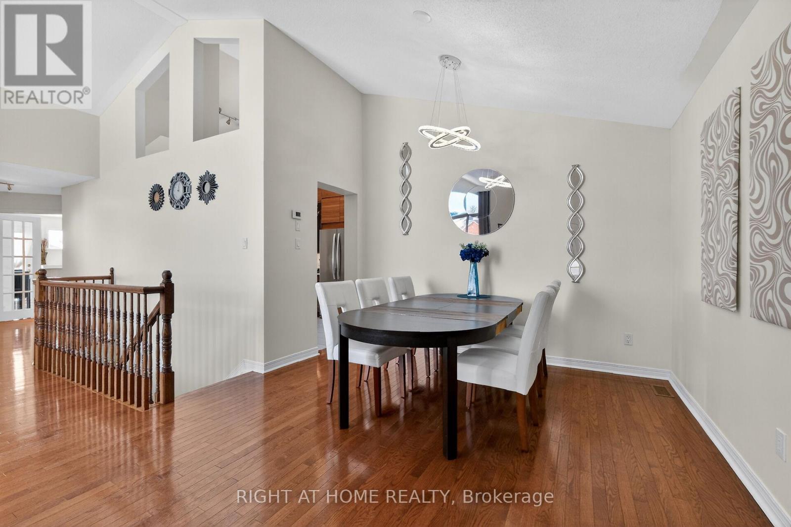 98 Waterthrush Crescent