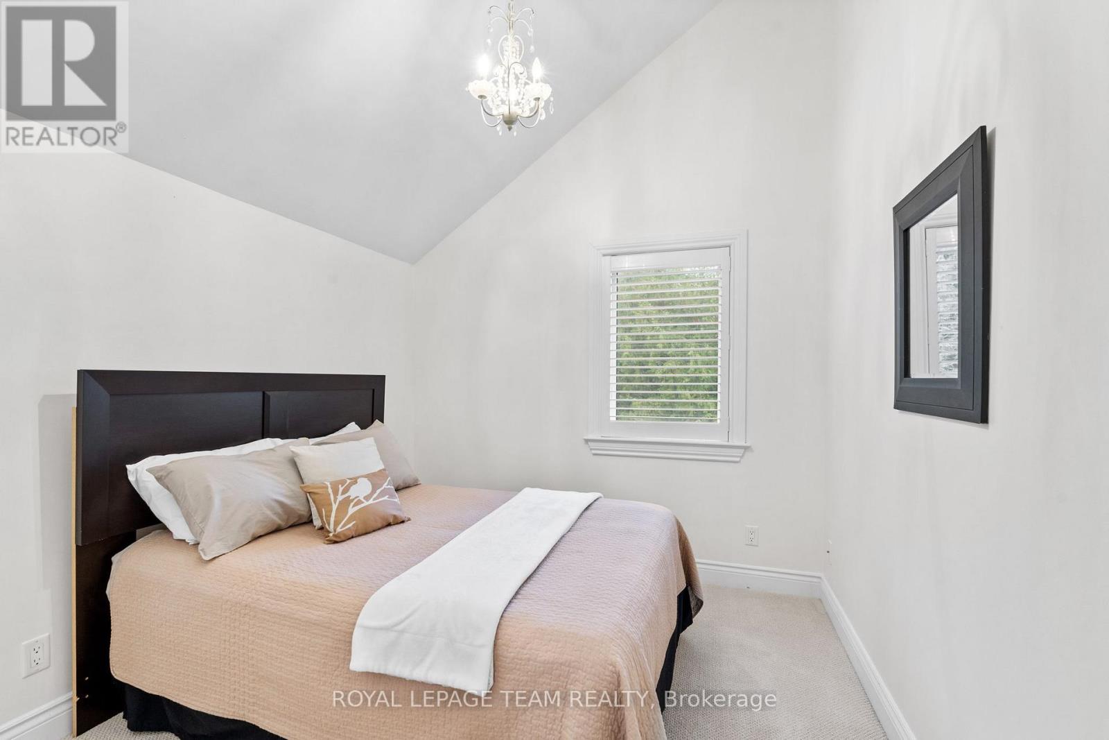 330 Gardiner Shore Road