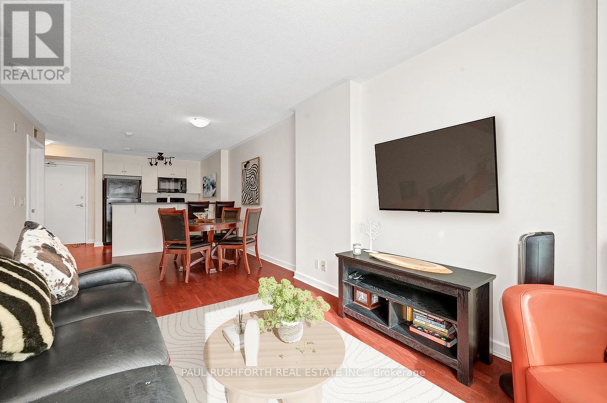 505 - 138 Somerset Street W