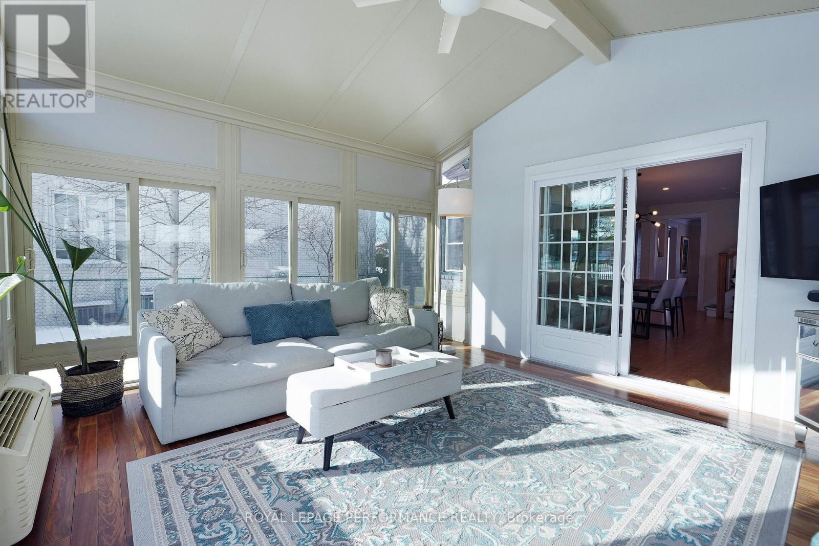 328 Pleasant Park Road