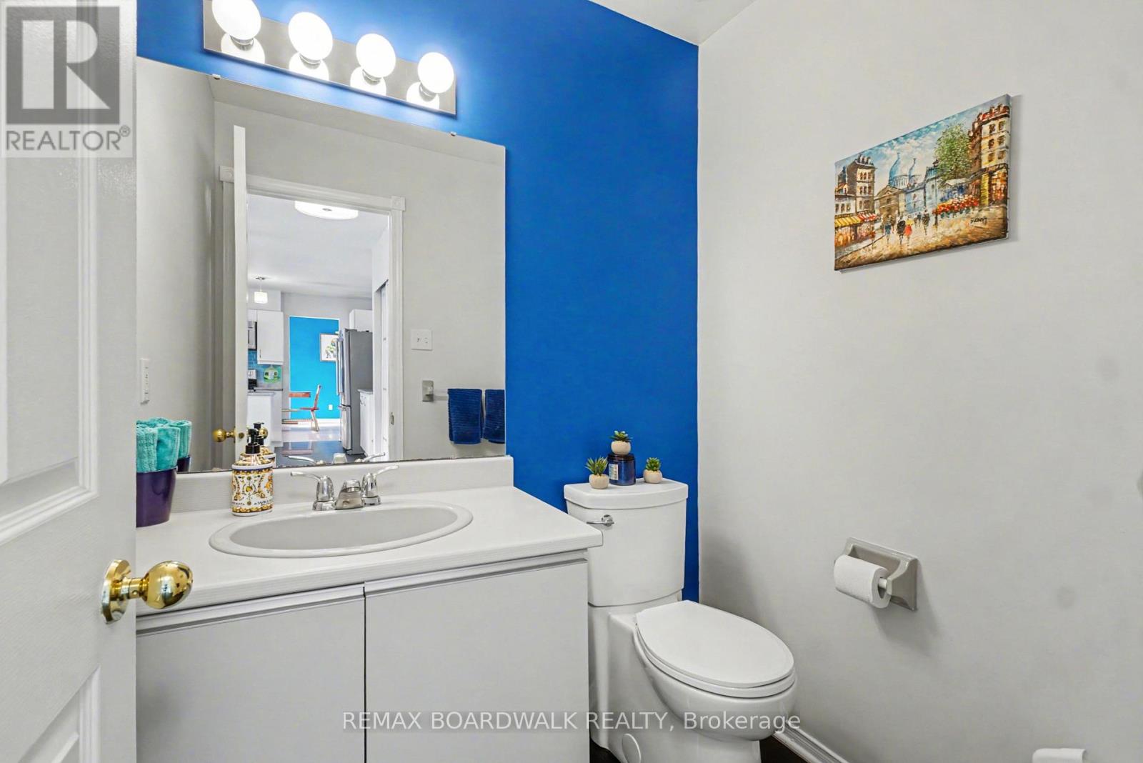 38 Lapointe Boulevard