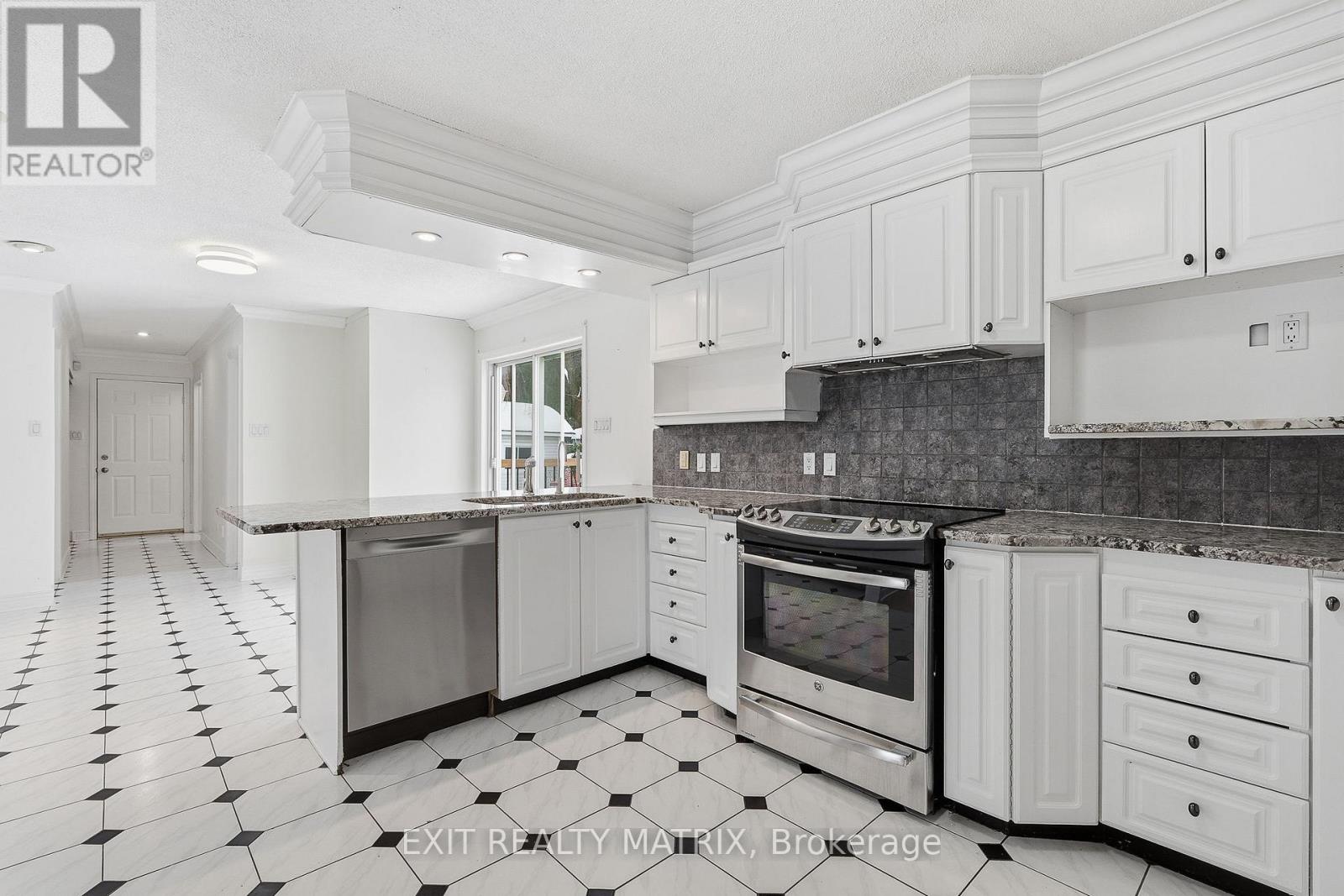 203 Montee Outaouais Road