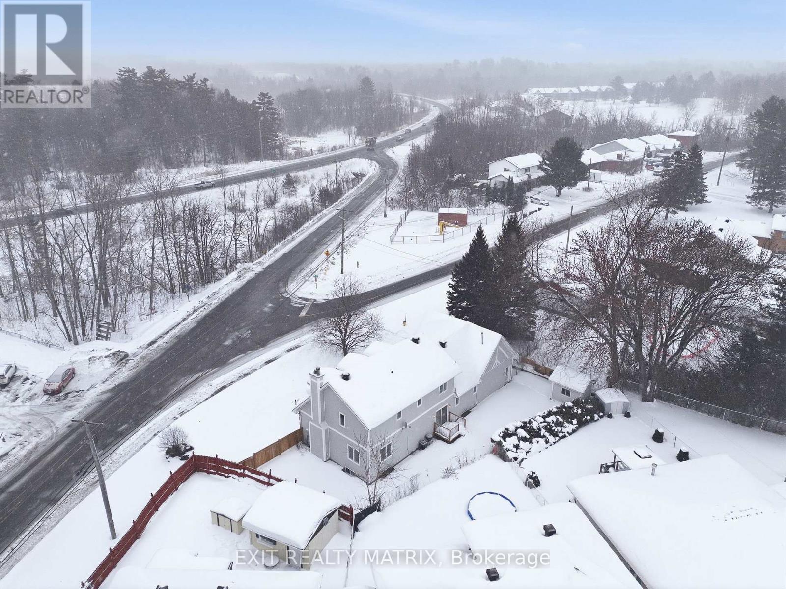 203 Montee Outaouais Road