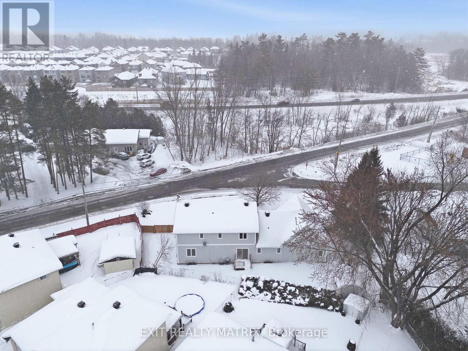 203 Montee Outaouais Road