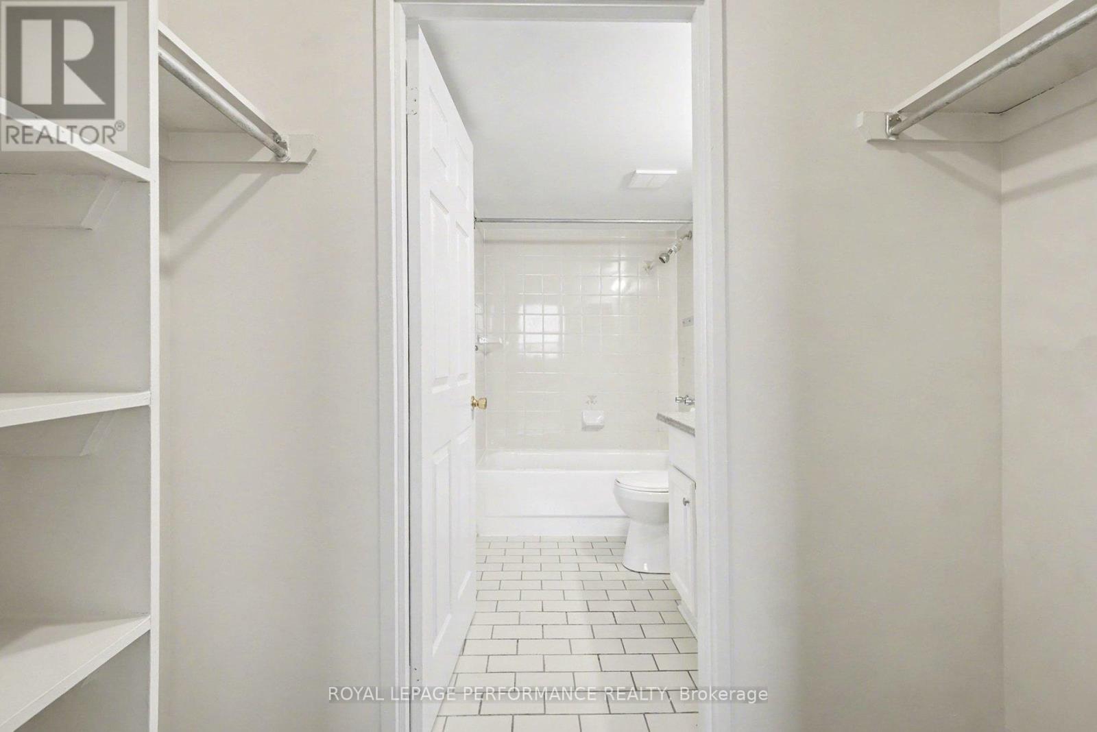 402 - 1440 Heron Road