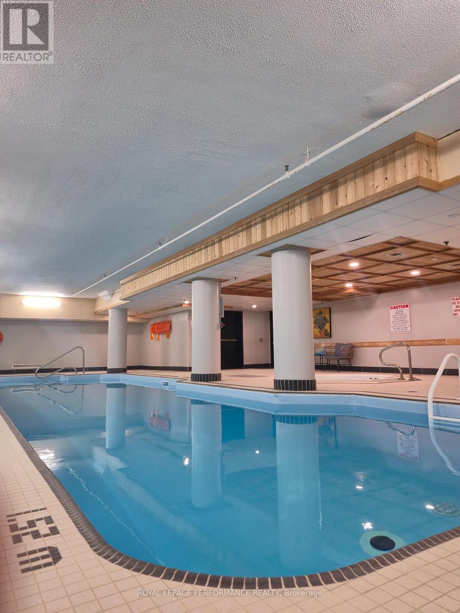 402 - 1440 Heron Road