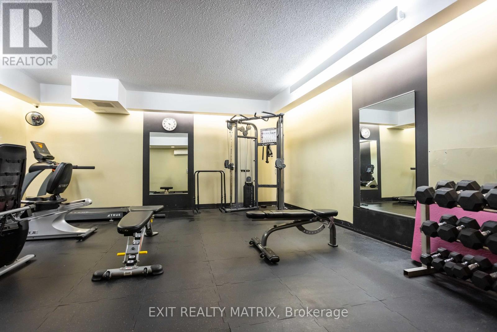 1007 - 2759 Carousel Crescent