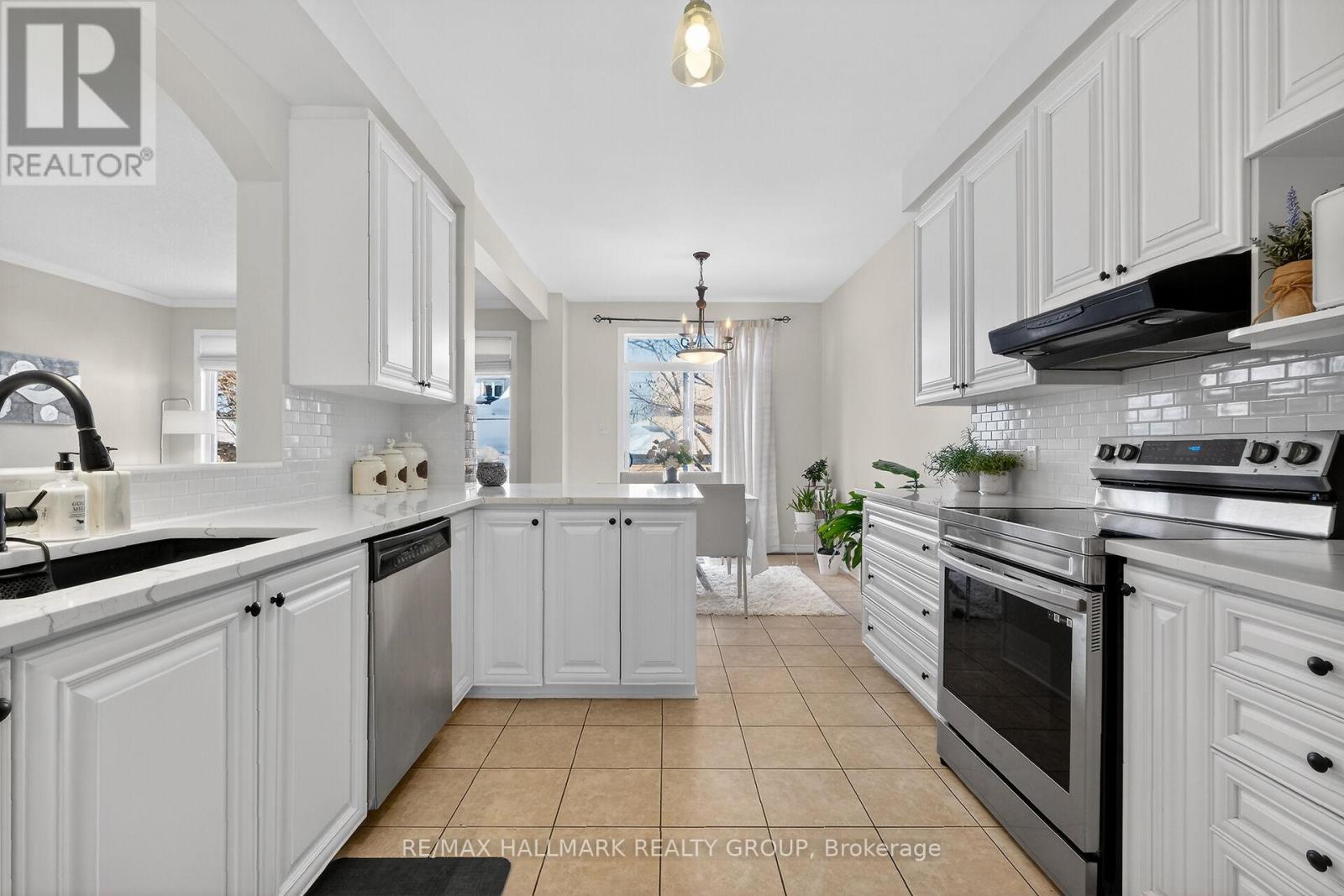 1952 Schroeder Crescent