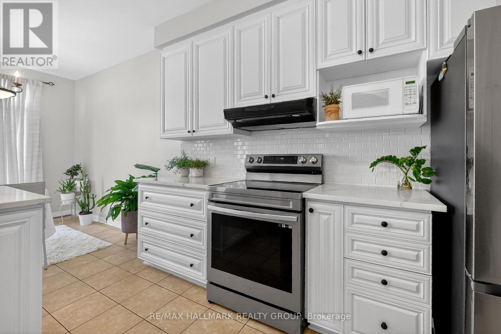 1952 Schroeder Crescent