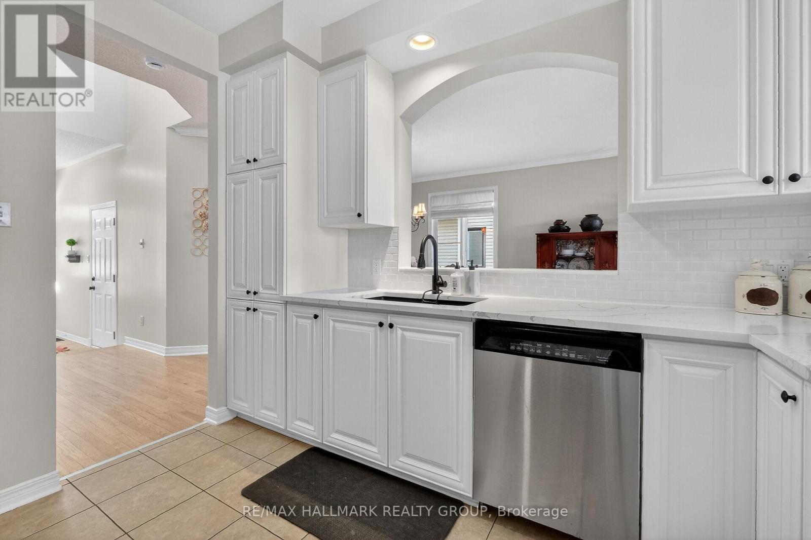 1952 Schroeder Crescent