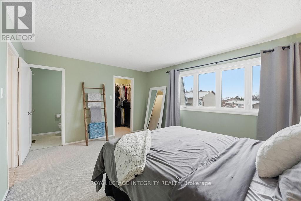 8 - 3205 Uplands Drive