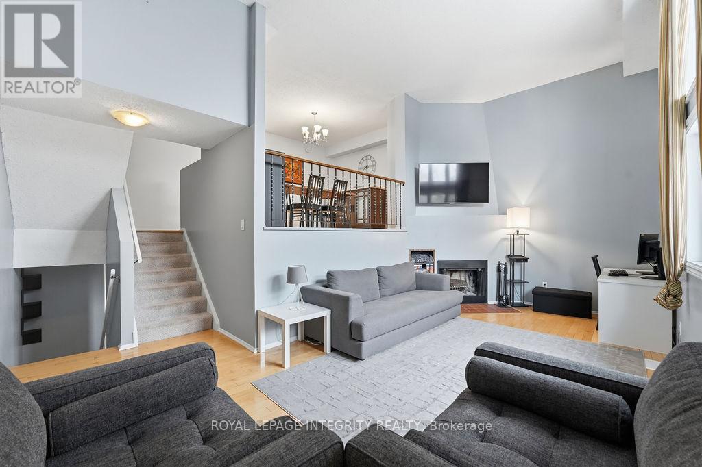 8 - 3205 Uplands Drive