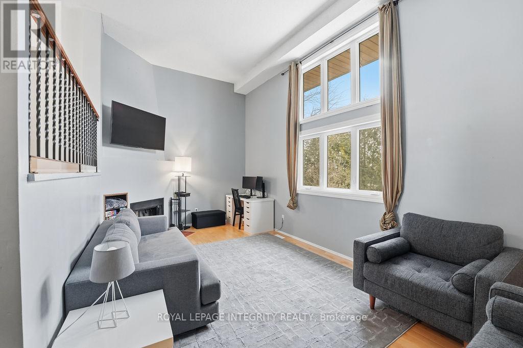 8 - 3205 Uplands Drive