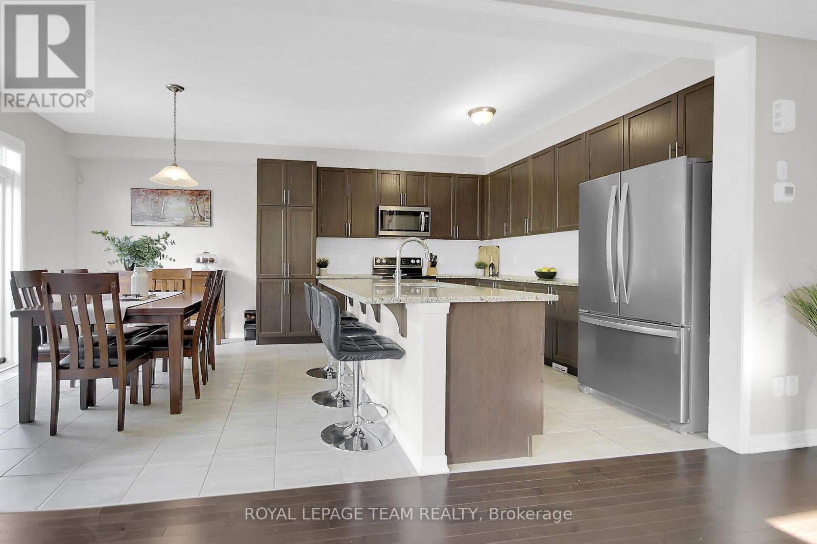 3202 Harvester Crescent