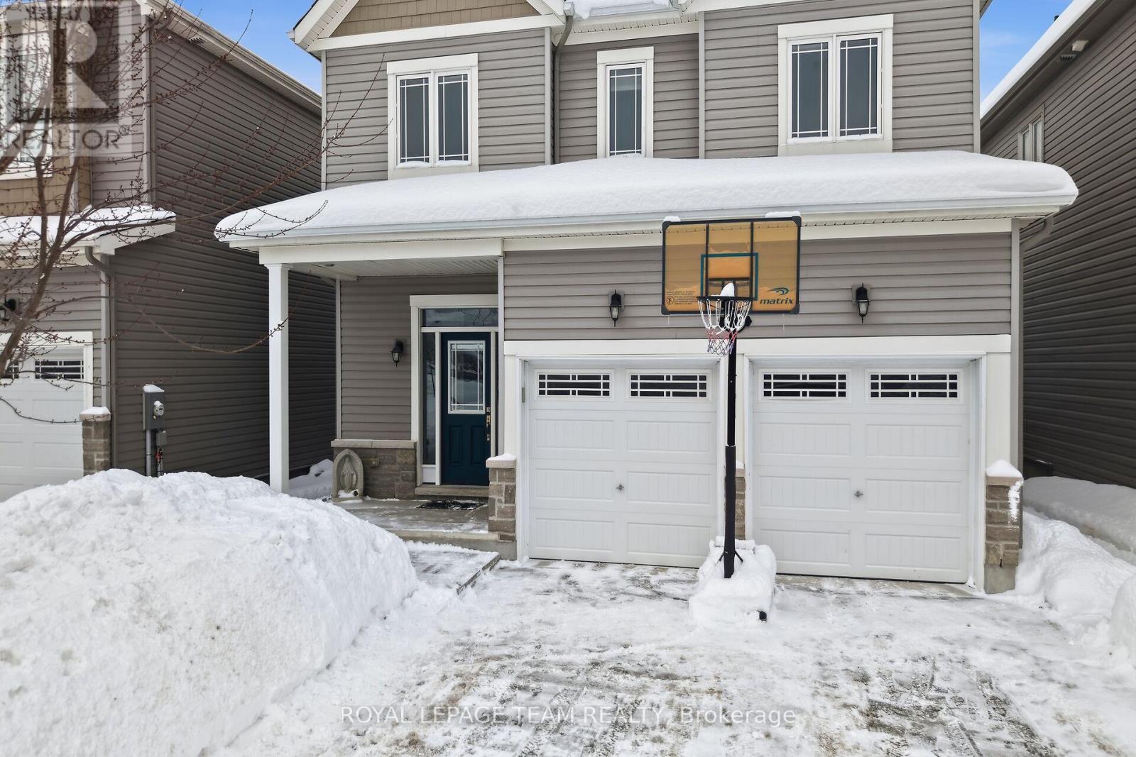 3202 Harvester Crescent