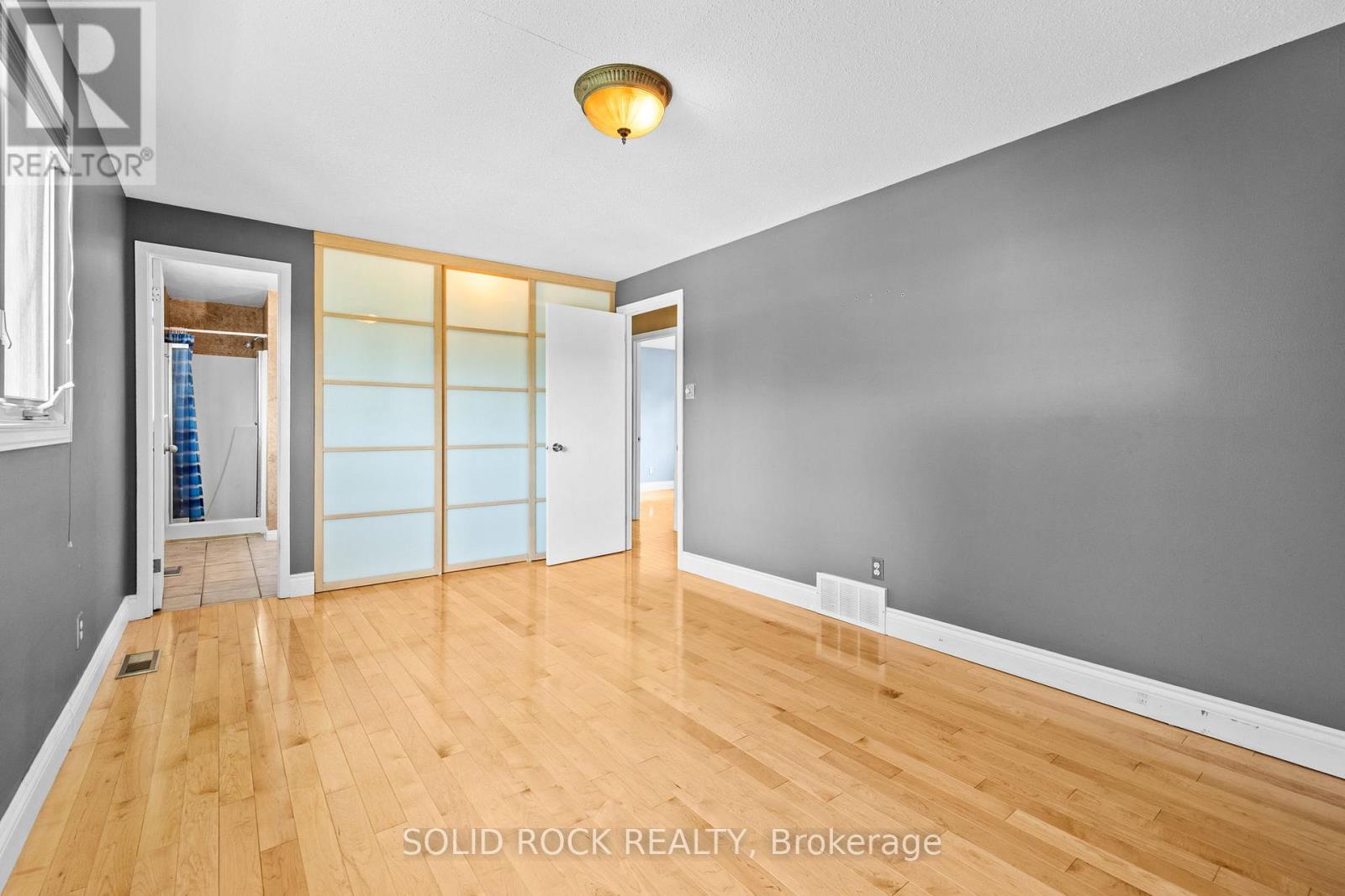 1631 Charbonneau Street