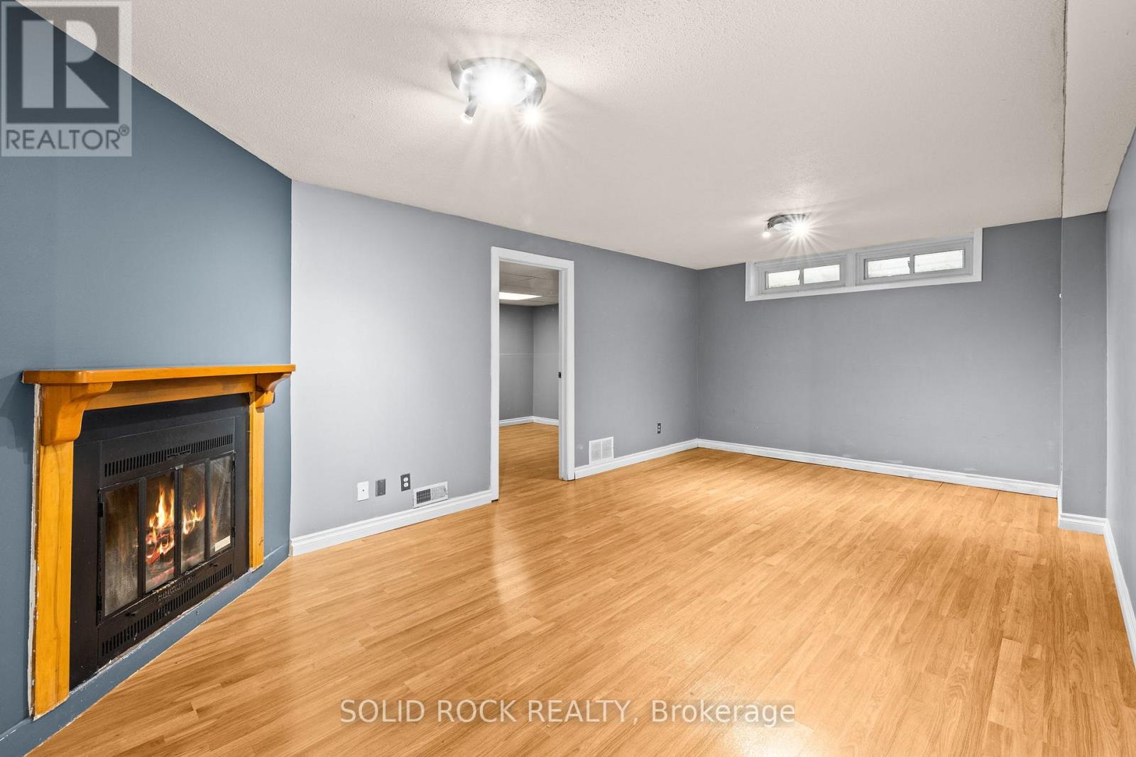 1631 Charbonneau Street