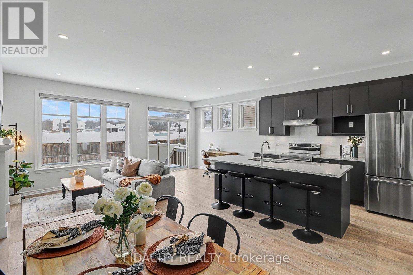 919 Antonio Farley Street