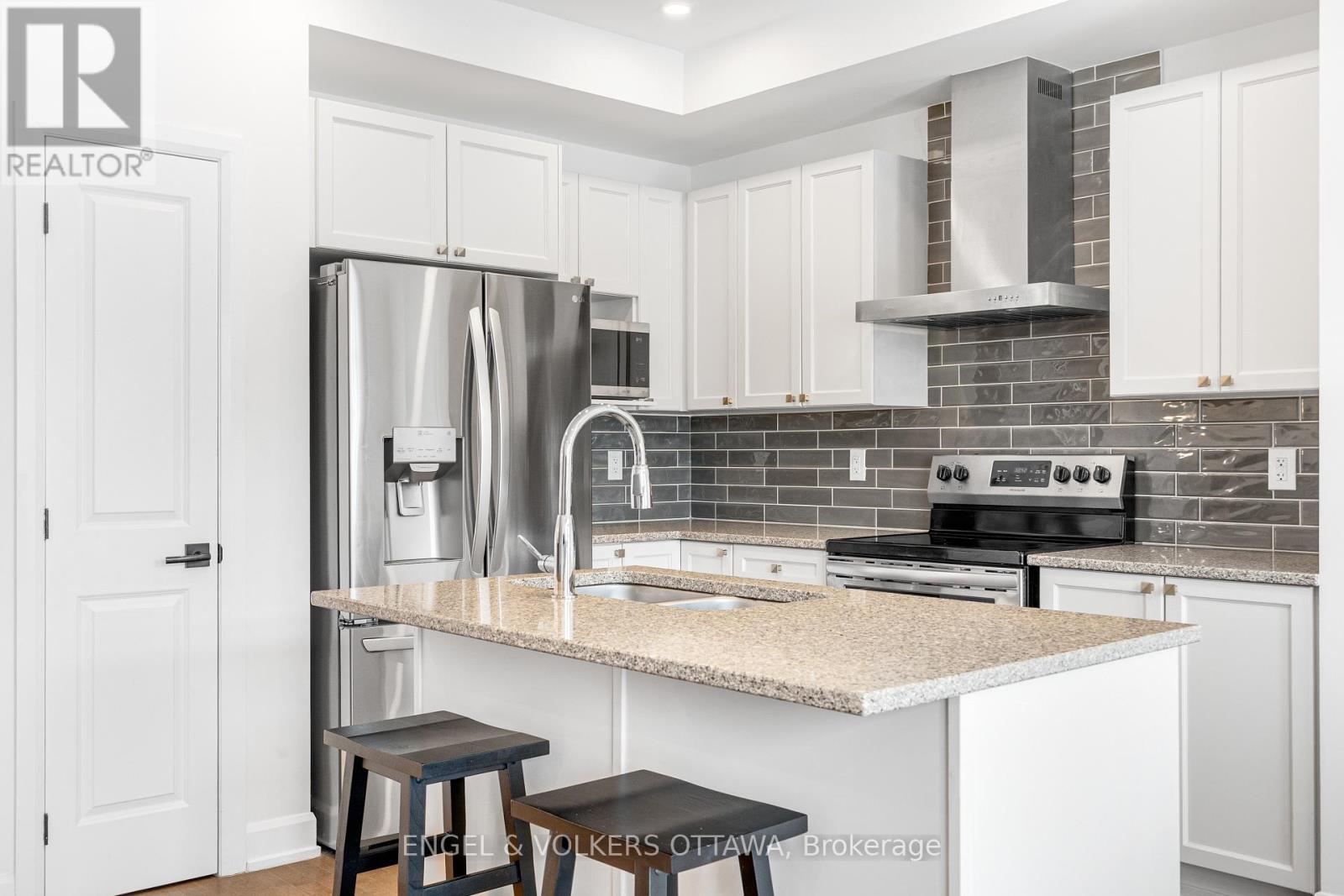 56 Gardenpost Terrace