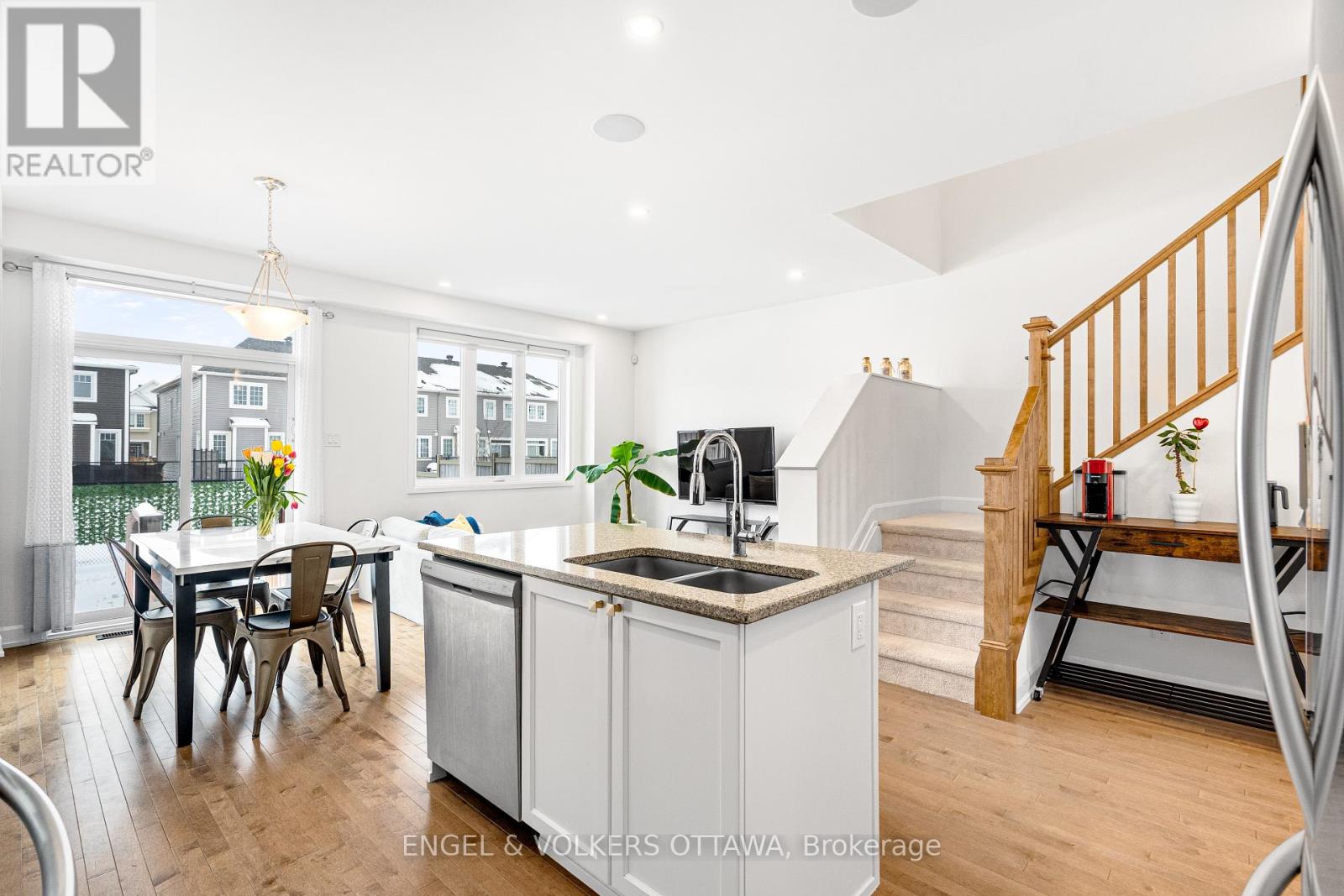 56 Gardenpost Terrace