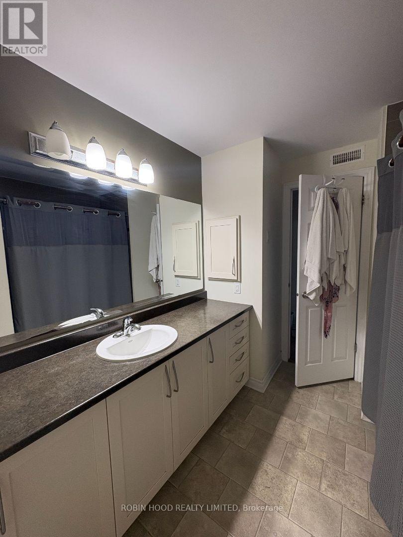 Unit 6 - 313 Cresthaven Drive