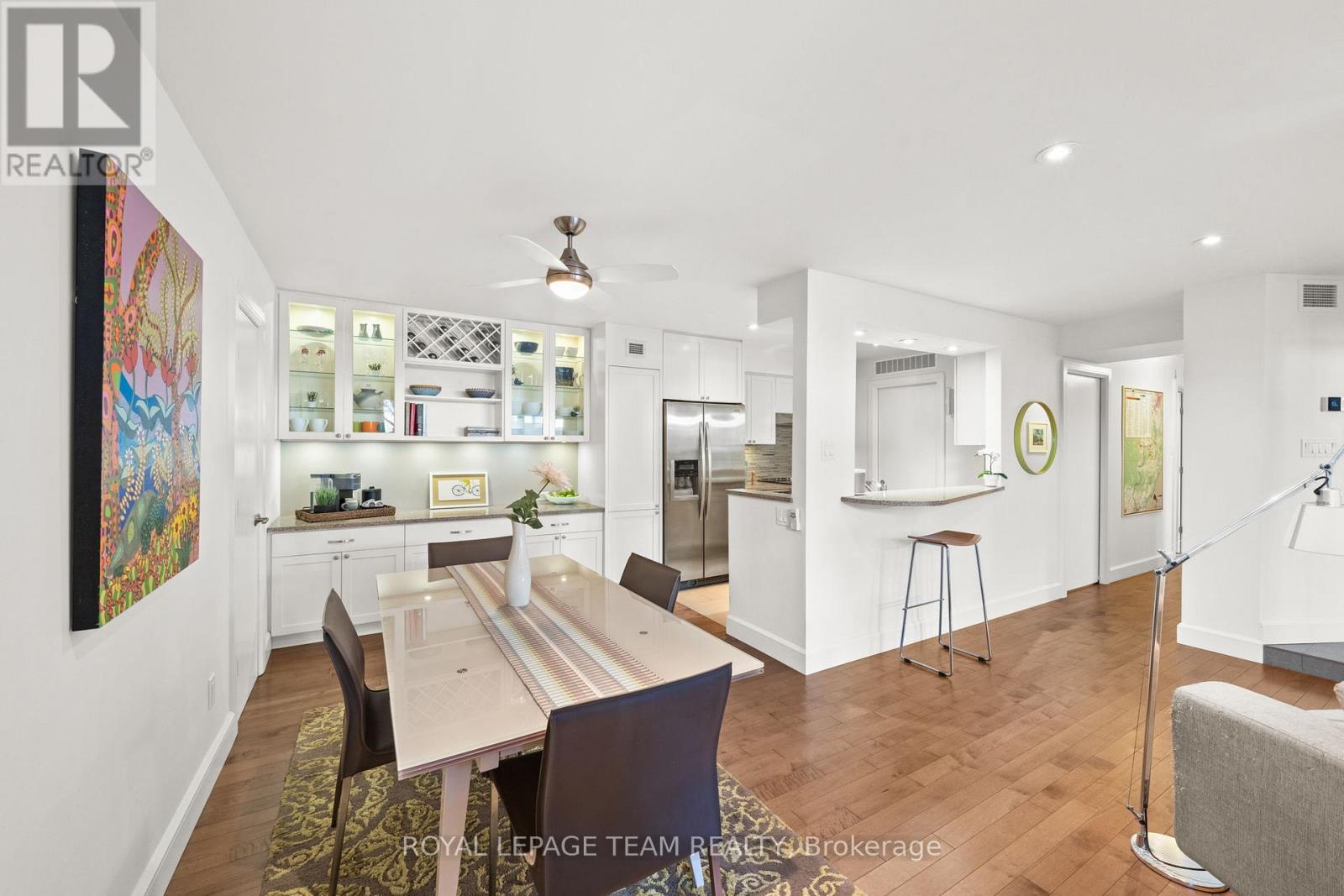 202d - 1 Columbus Avenue