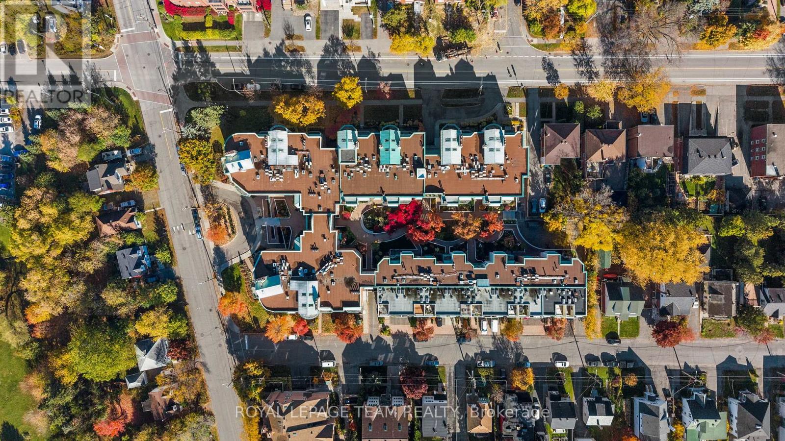 202d - 1 Columbus Avenue